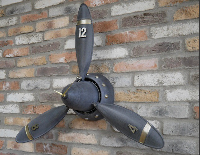 Propeller Metal Clock