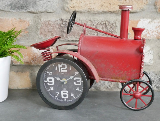 Tractor Metal Clock