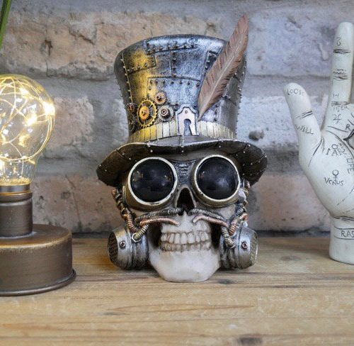 Steampunk Skull Resin Ornament