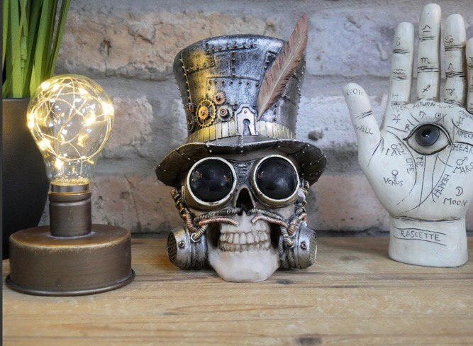 Steampunk Skull Resin Ornament