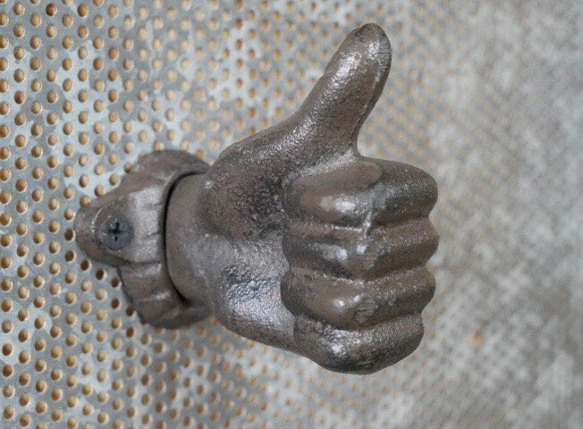 Thumb Metal Wall Hook